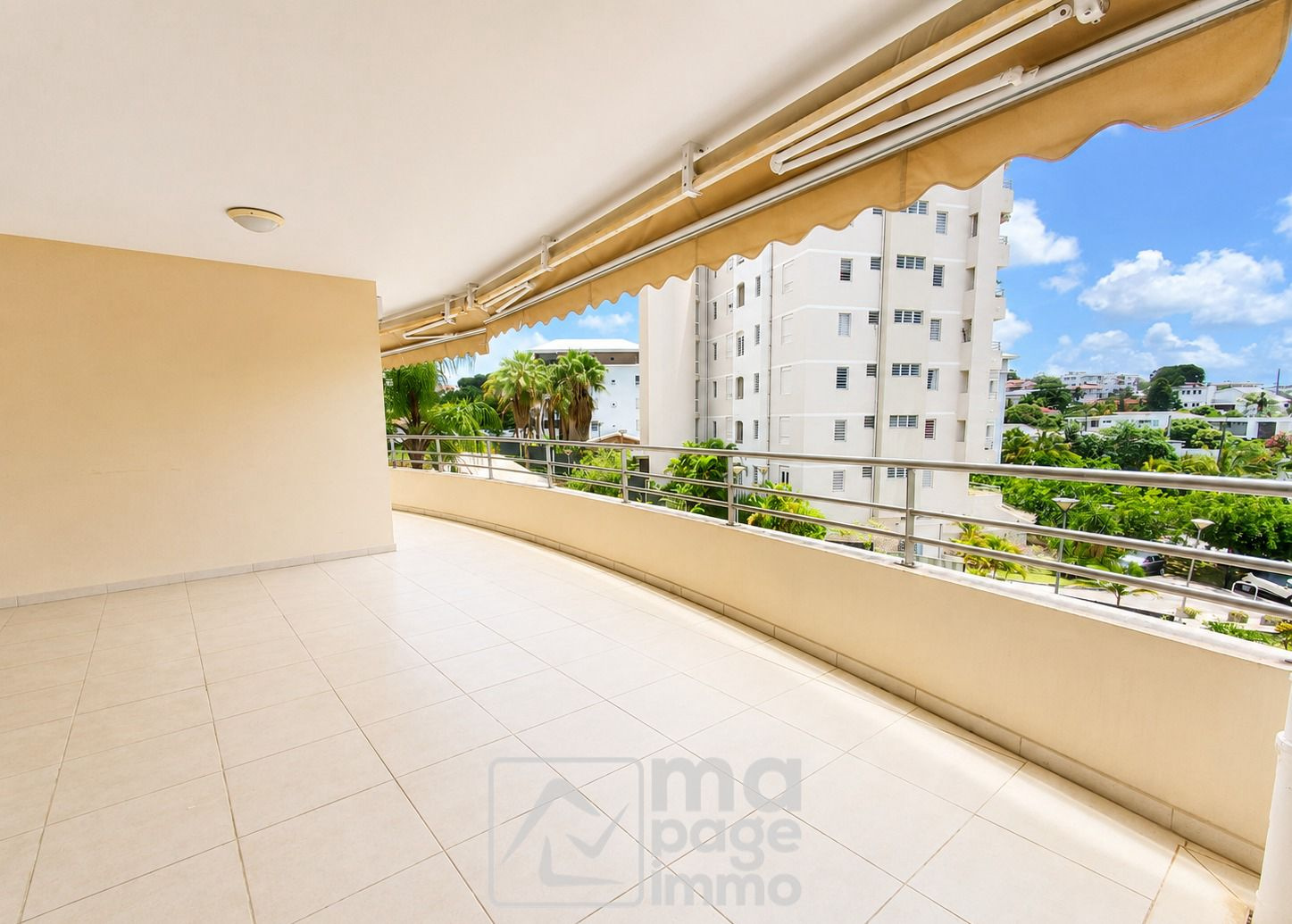 Appartement à vendre à Schoelcher, 110,64 m², 4 pièces – photo 1 sur 10